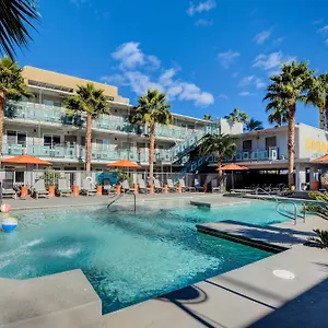 3* Hotel Oasis At Gold Spike (adults Only)