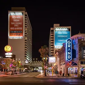 3* Hotel Downtown Grand & Casino