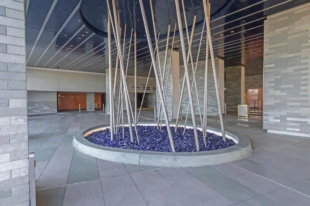 Apartmán Huge Modern Luxury 17 Floor Panoramic Corner Suite With Open Balcony Las Vegas